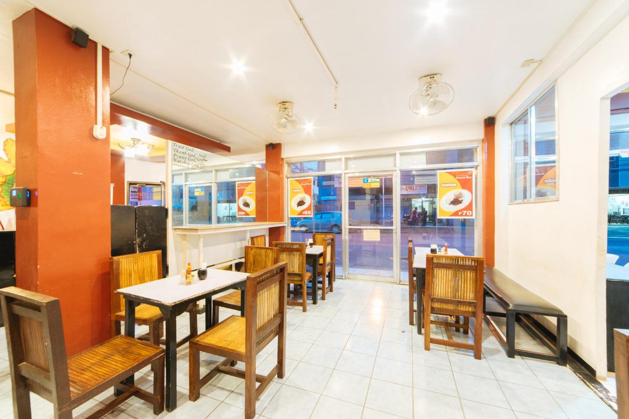 Reddoorz At Nirvana Pension House Bacolod Exterior photo