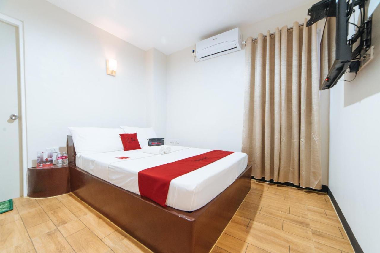 Reddoorz At Nirvana Pension House Bacolod Exterior photo