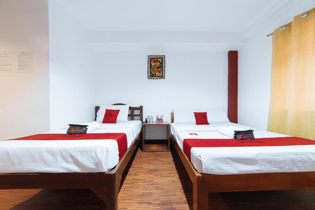 Reddoorz At Nirvana Pension House Bacolod Exterior photo