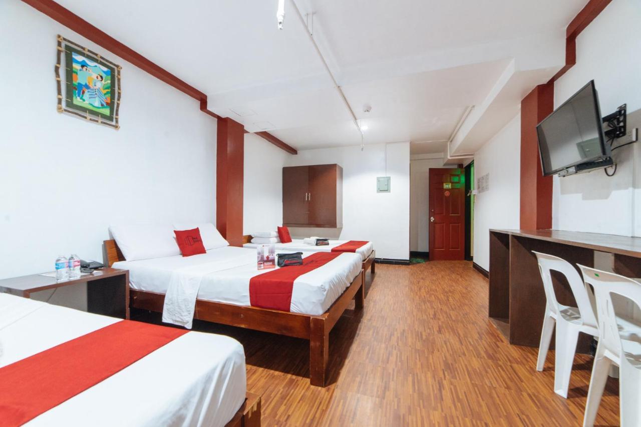 Reddoorz At Nirvana Pension House Bacolod Exterior photo