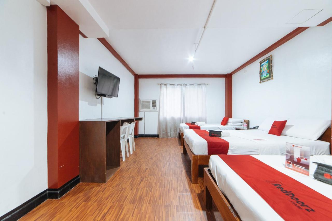 Reddoorz At Nirvana Pension House Bacolod Exterior photo